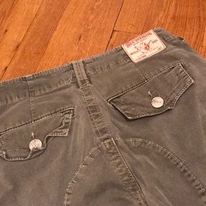 TRUE RELIGION cargo shorts